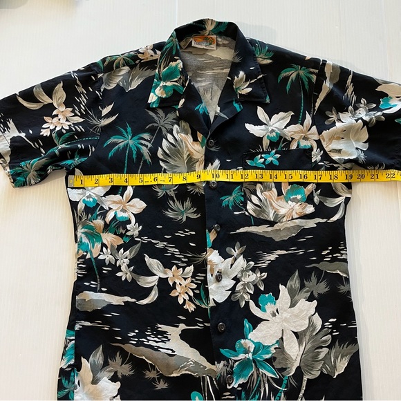 Kennington Vintage Men’s Hawaiian Orchids Short Sleeve Shirt Size Small - Picture 7 of 7
